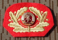 eggencpbdg1s.jpg (43884 bytes)