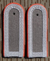 egsb11sss.jpg (43884 bytes)