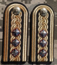 uksb27s.jpg (55030 bytes)