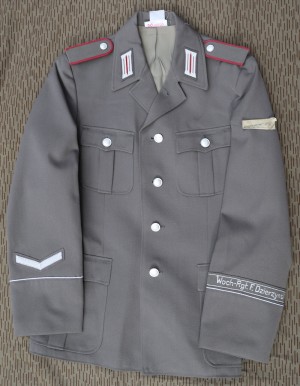 wr13s.jpg (5379 bytes)