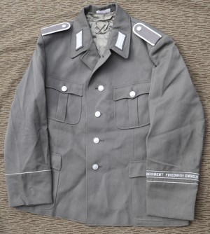 wr14s.jpg (5379 bytes)